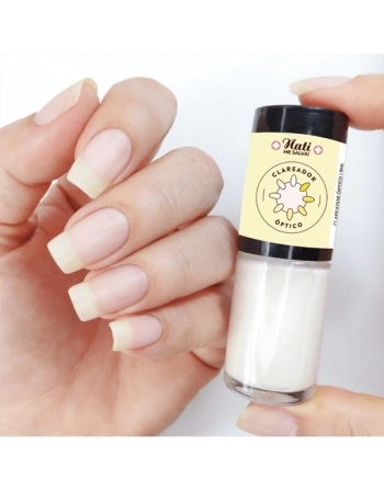 ESMALTE CLAREADOR OPTICO ME SALVA NATI 9 ML 10650